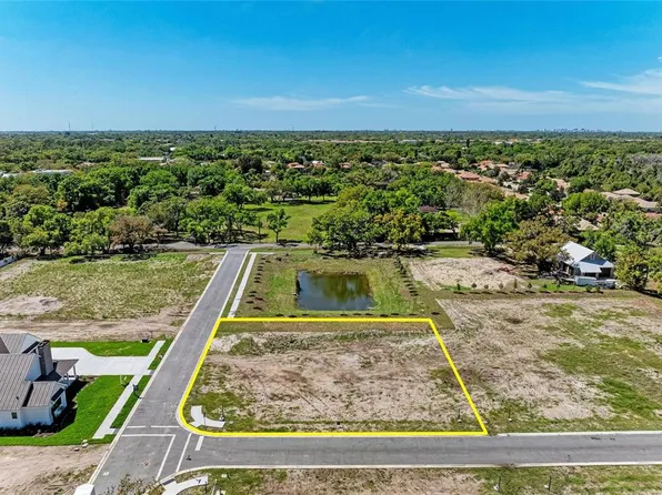 6610 Lane Rd, Sarasota, FL 34243