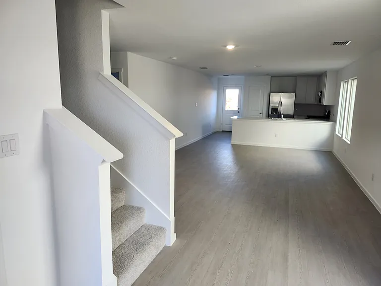 243 Backcountry Dr — Photo 2
