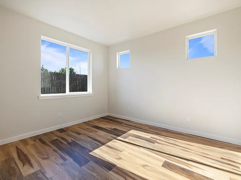 318 N Arthur St #A — Photo 10