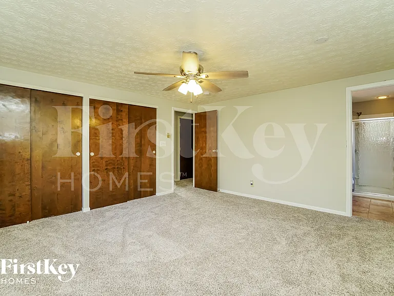 6320 Middleboro Ct — Photo 11