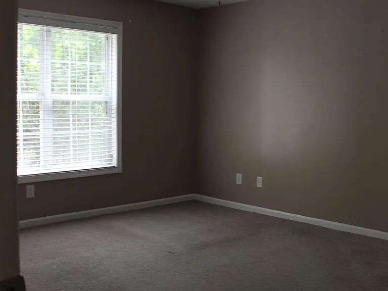 3431 Lainey Ln #D — Photo 9
