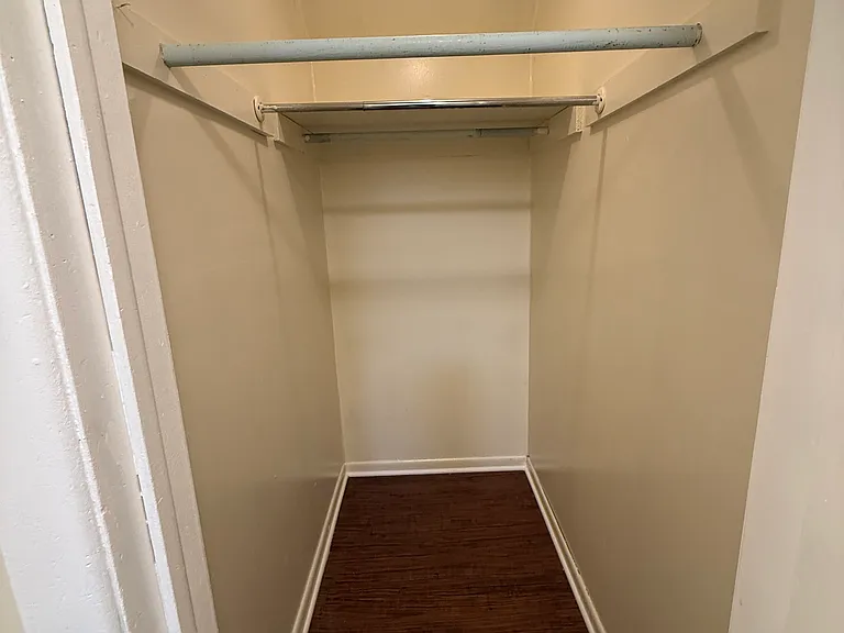 677 Greeley Ave #2 — Photo 10