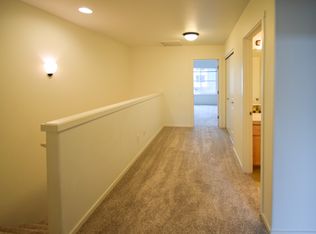 2304 NE Redelfs Way, Hillsboro, OR 97006