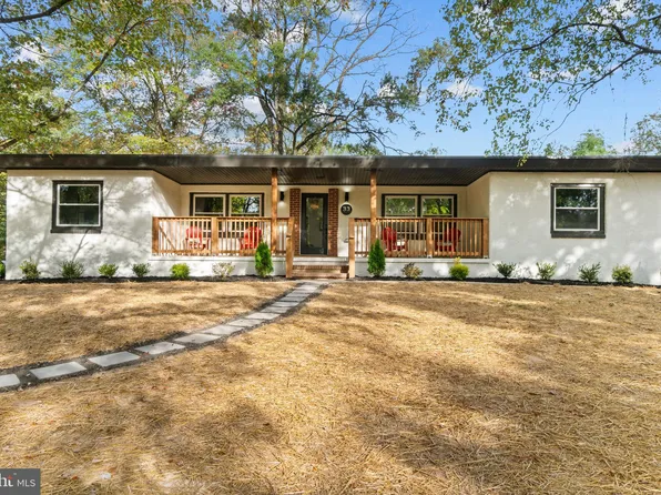 33 Gambrills Rd, Severn, MD 21144