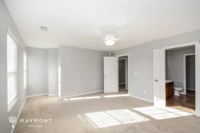 446 Sharp Ct — Photo 8