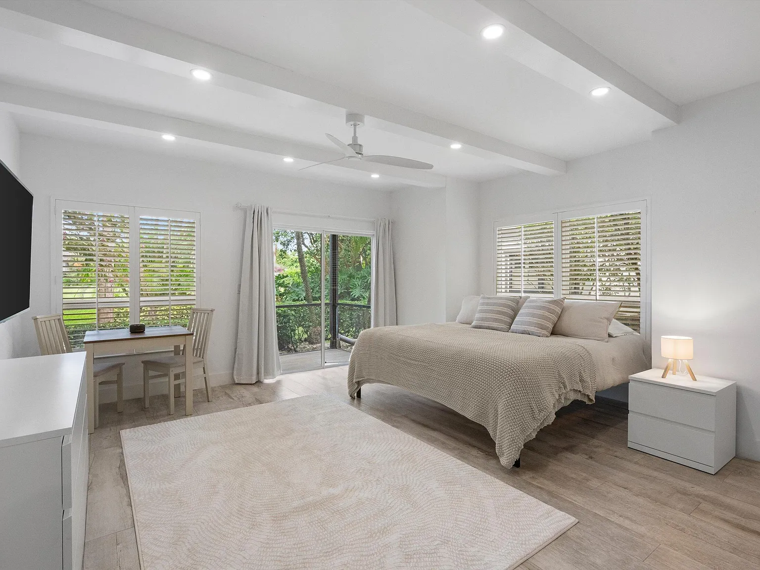 1 bed, 1.0 bath, 500 sqft, $3,750 — Photo 3