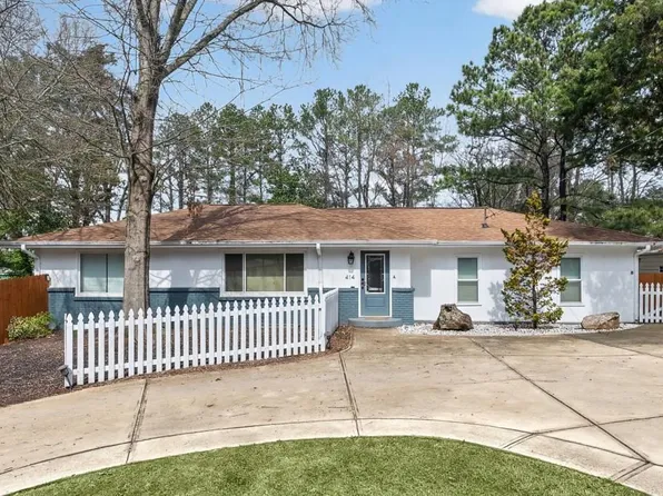 414 Charles Pl, Roswell, GA 30075