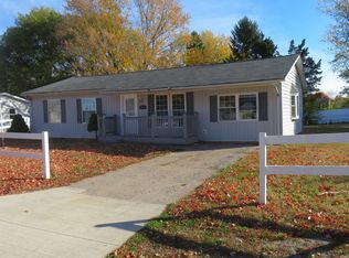612 Carol Dr, Walton, IN