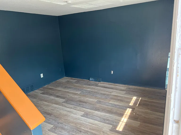 665 Garden St — Photo 8