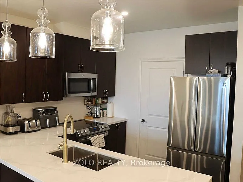 3 bed, $2,700 — Photo 3