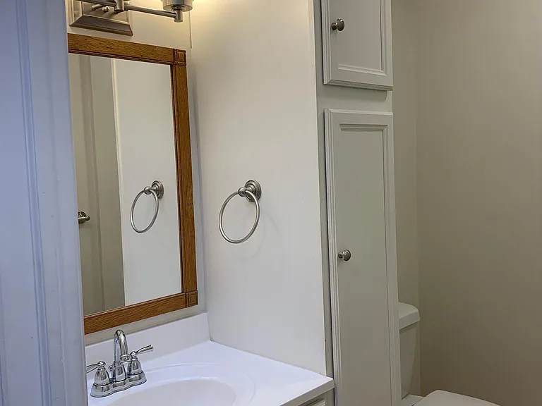 319 E Grand River Ave #1 — Photo 5