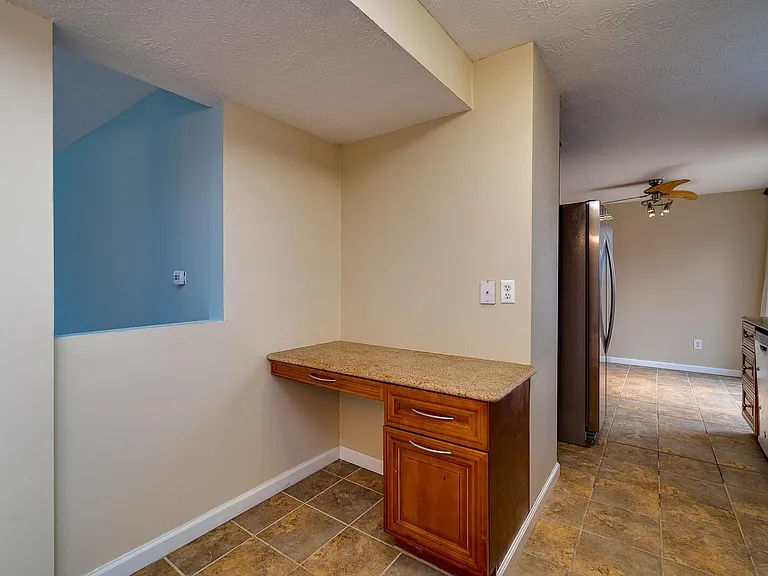 6978 Fallen Oaks Dr — Photo 14