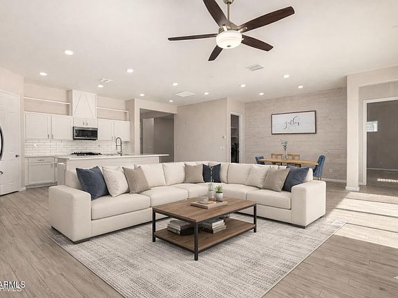 3rd image of 3133 E SUNRISE Place