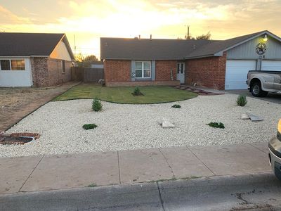 104 N Eisenhower Dr, Midland, TX, 79703