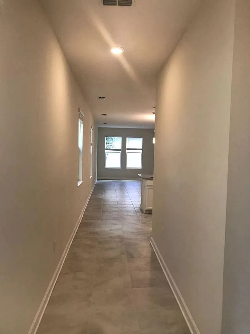 Building Photo - 15192 Chapter Way