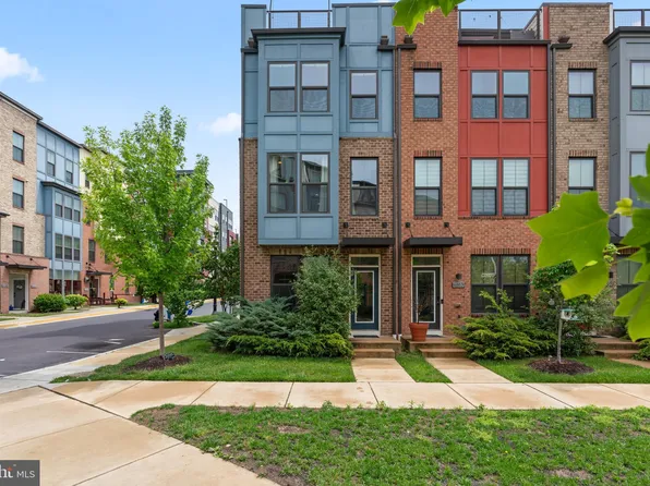 6101 Enquirer St, Hyattsville, MD 20782