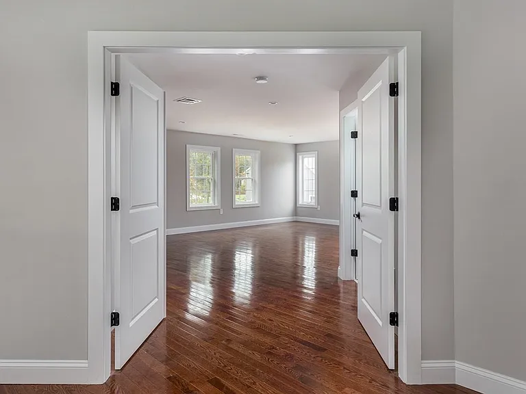 15 Anna Pl — Photo 16