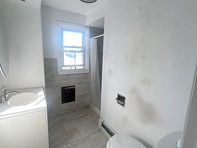 205 N 16th St #3 — Photo 1