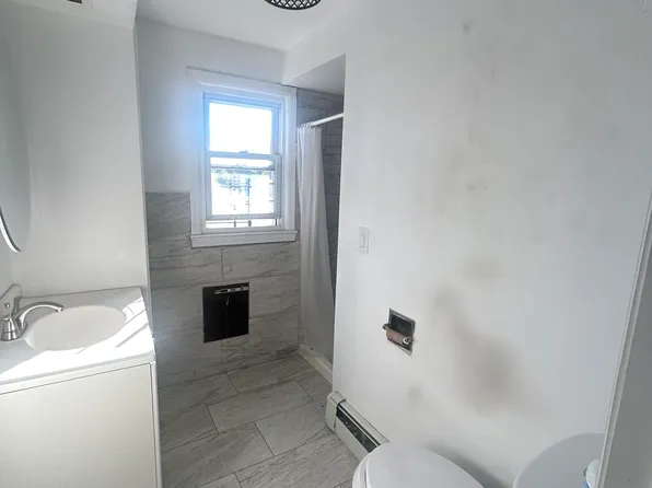 205 N 16th St Floor 3, Bloomfield, NJ 07003