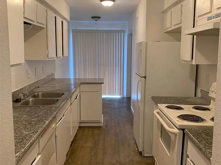 6200 W Tidwell Rd #2701 — Photo 4