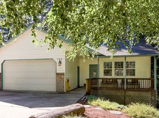 720 S 73rd St, Springfield, OR 97478