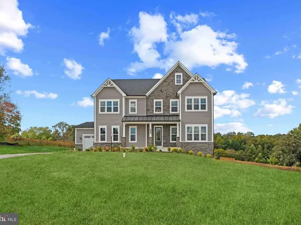 16500 Rolling Knolls Ln, Upper Marlboro, MD 20774