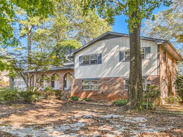 1768 Fontaine Dr, Jonesboro, GA 30236