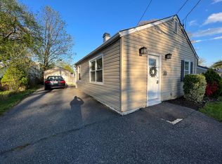 415 N Horners Ln, Rockville, MD