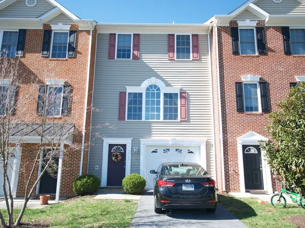 3046 Crystal Spring Ln, Harrisonburg, VA 22801
