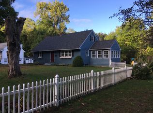 5 New Hampshire Ave, Palmer, MA 01069