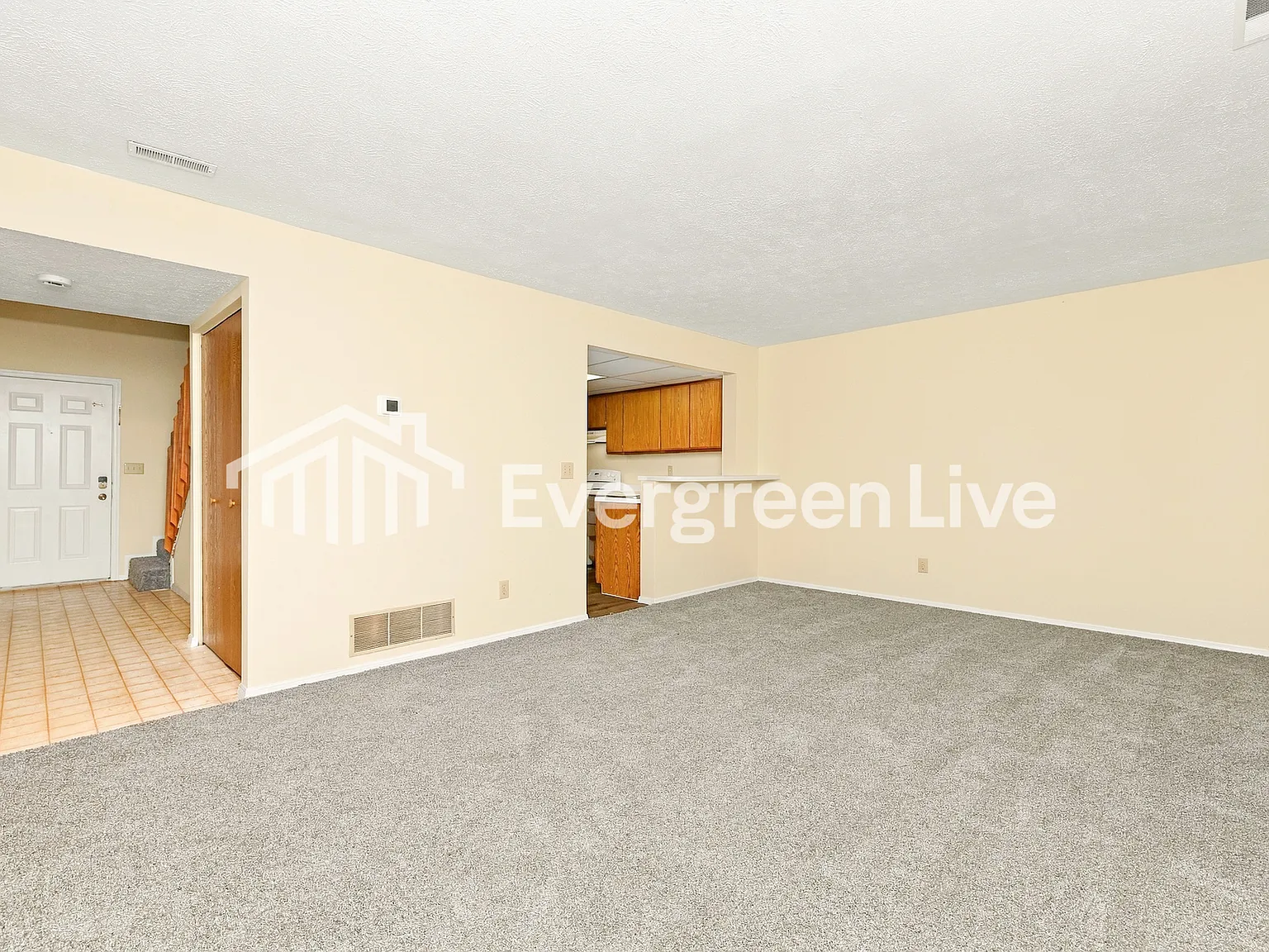 2 bed, 2.5 bath, 1232 sqft, $1,195 — Photo 4