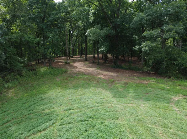 14 W Mariposa Ridge Rd, Columbia, MO 65202