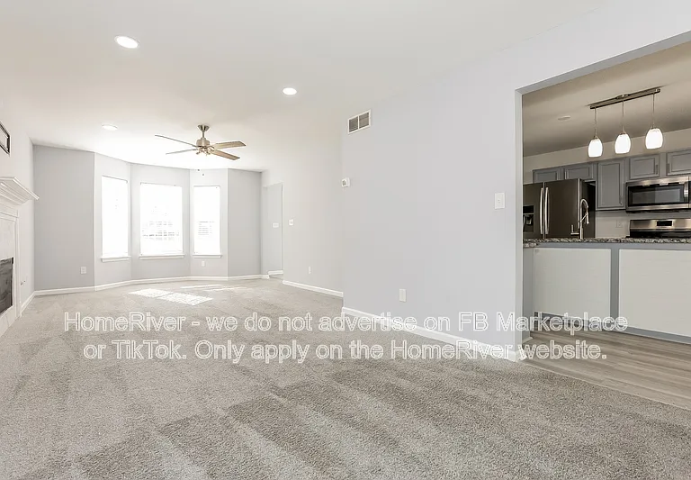 6383 Cardiff Ln — Photo 3