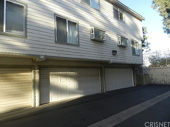 4th image of 11150 Glenoaks Blvd Unit 231