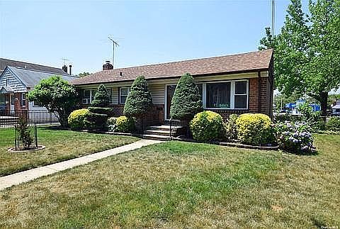 2nd image of 7806 266th St