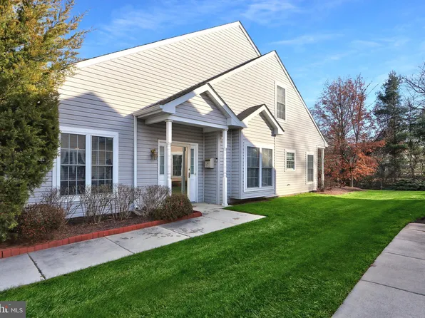 222 Gladstone Way, Bear, DE 19701