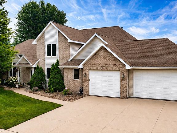 2nd image of 2703 E Corridor Dr
