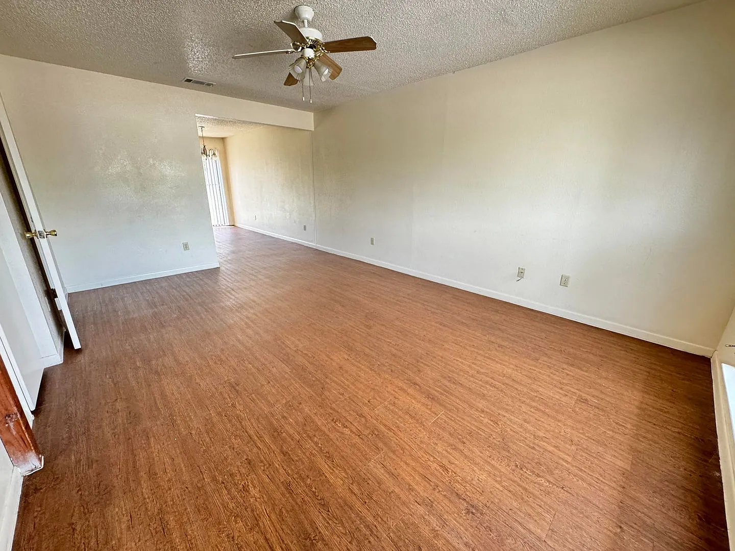 4408 Lake Rd — Photo 2