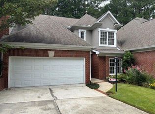 205 Crossing Valley Ln, Sandy Springs, GA 30339