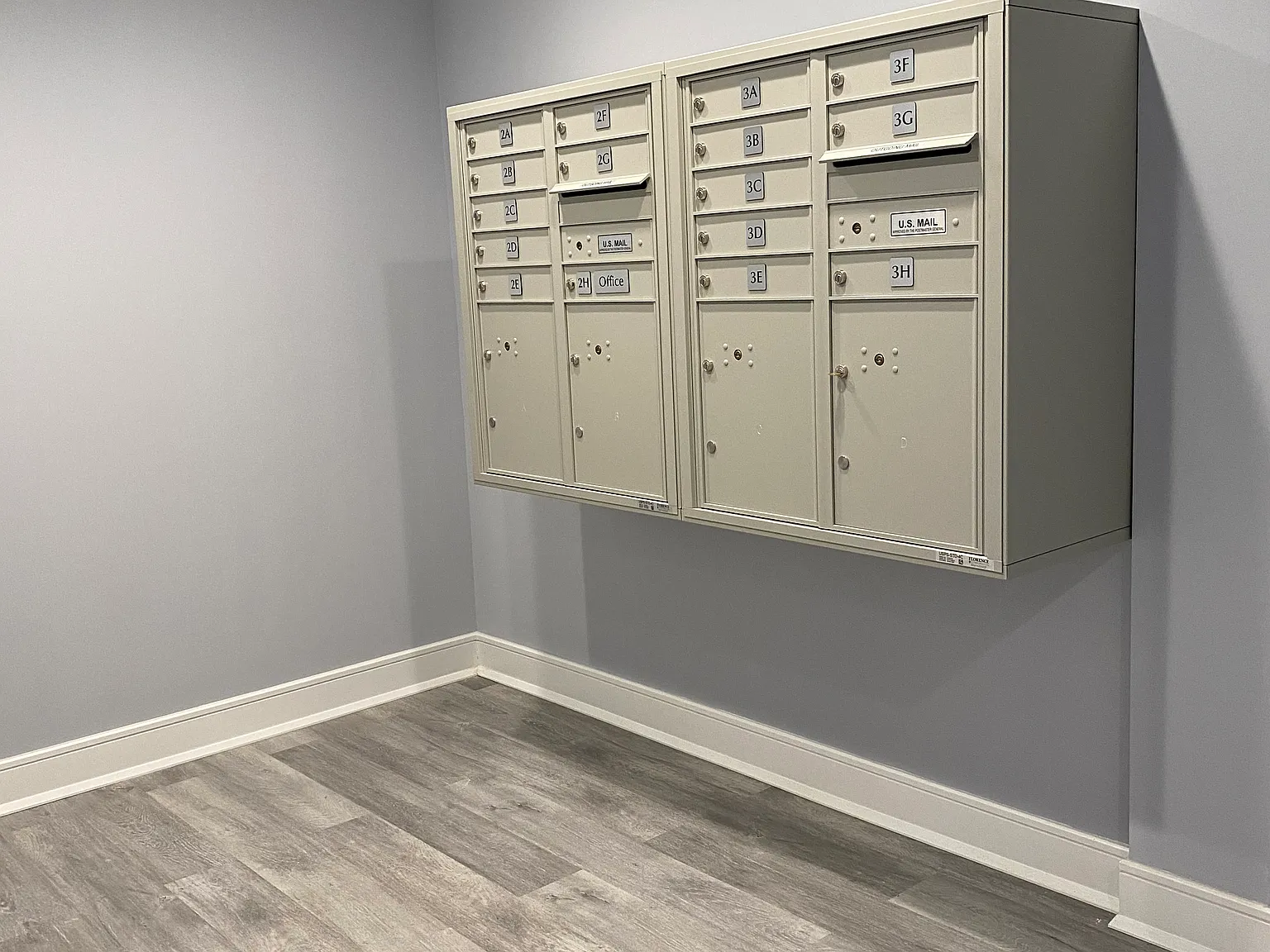 2 bed, 1000 sqft, $4,400 — Photo 2