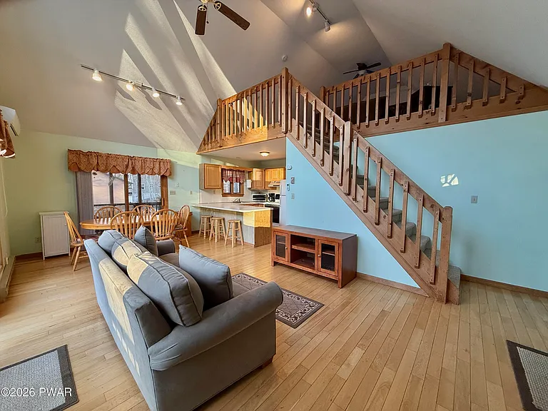 103 Laurel Rd — Photo 10