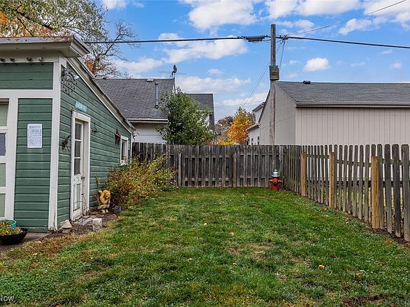 5th image of 1269 Mathews Ave