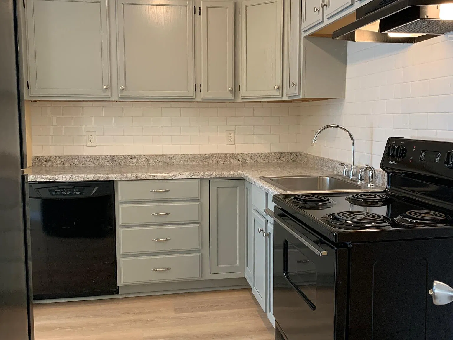 1 bed, 480 sqft, $995 — Photo 4
