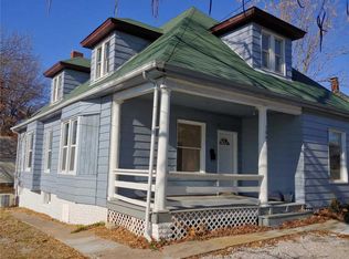 1302 Spaulding St, Alton, IL 62002