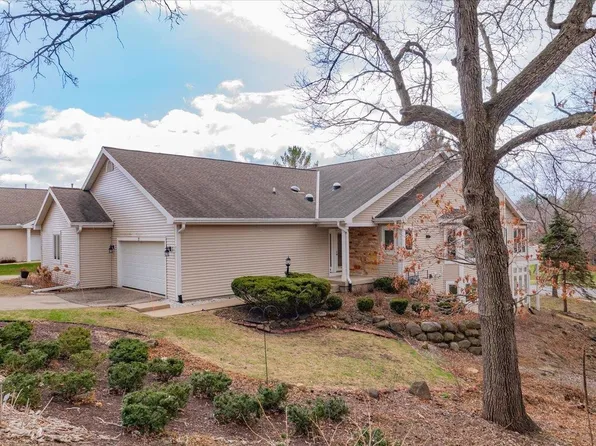 71 Oak Grove Drive, Madison, WI 53717