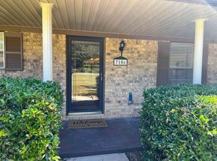 7106 Wymart Rd, Pensacola, FL 32526