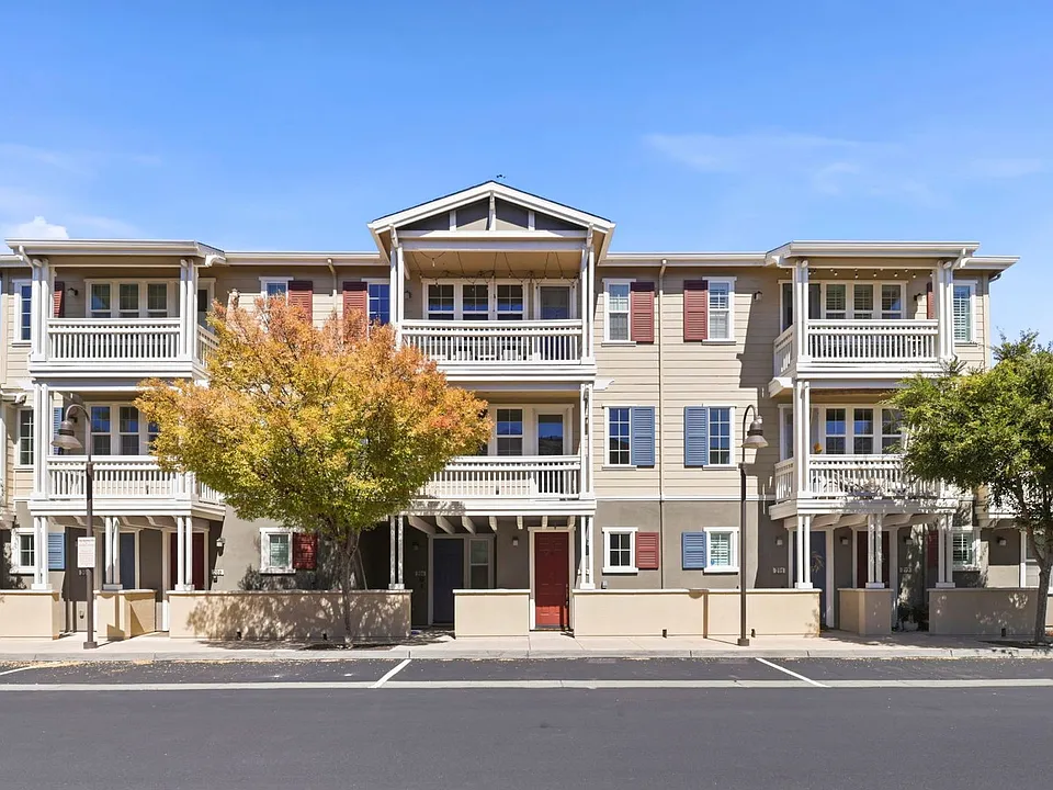 631 True Wind Way #210