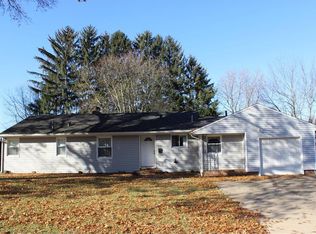 3735 Edgehill Cir NW, Canton, OH