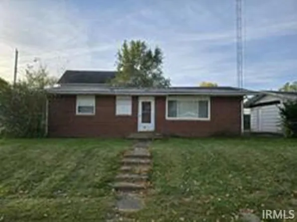 325 E Oak St, Parker City, IN 47368
