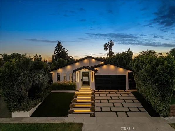 5715 Troost Ave, North Hollywood, CA 91601